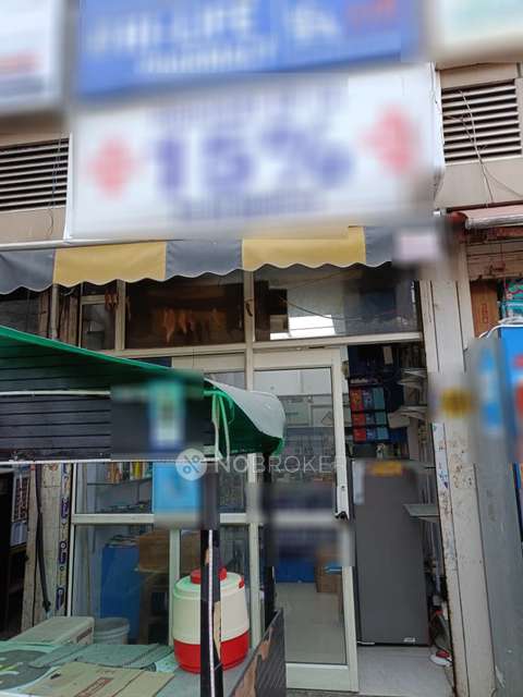 Shop in Omicron I, Greater Noida for Rent 