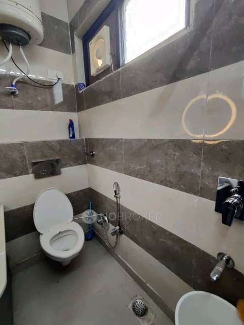 2 BHK Flat In Standalone Building  For Sale  In Rohini