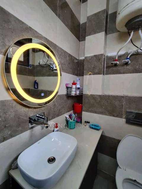 2 BHK Flat In Standalone Building  For Sale  In Rohini