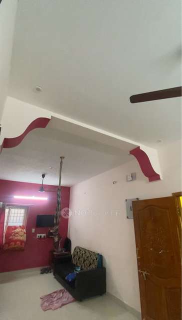 3 BHK Flat In Vasanthi Flats For Sale  In Mudichur