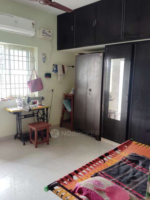 3 BHK Flat In Vasanthi Flats For Sale  In Mudichur