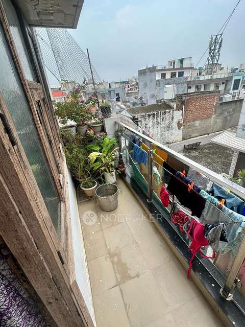 2 BHK Flat For Sale  In Patel Nagar