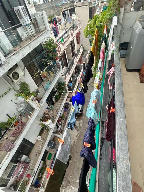 2 BHK Flat For Sale  In Patel Nagar