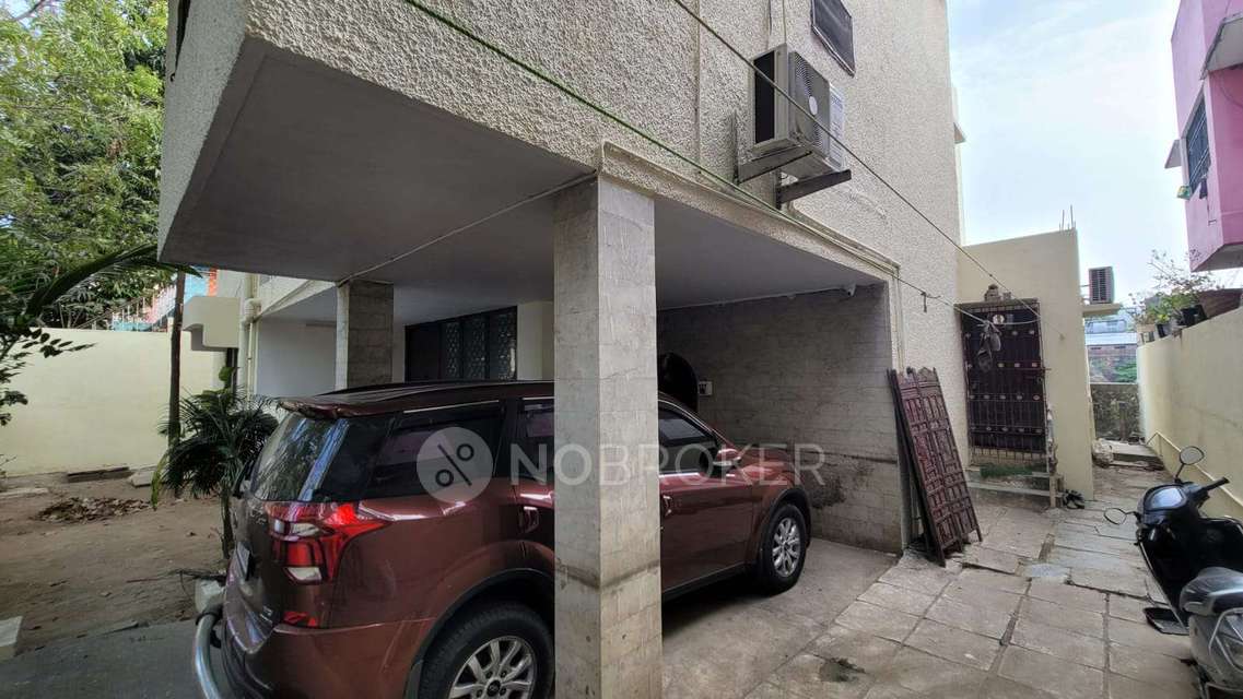 4+ BHK House For Sale  In Ashok Nagar,