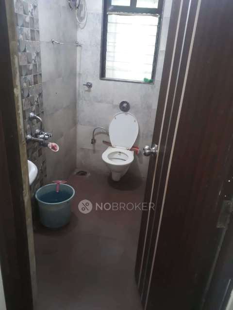 1 BHK Flat In Om Shiv Krupa Chs For Sale  In Mulund West