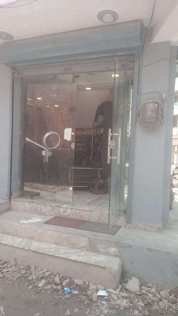 Shop in Harit Vihar, Delhi for Rent 