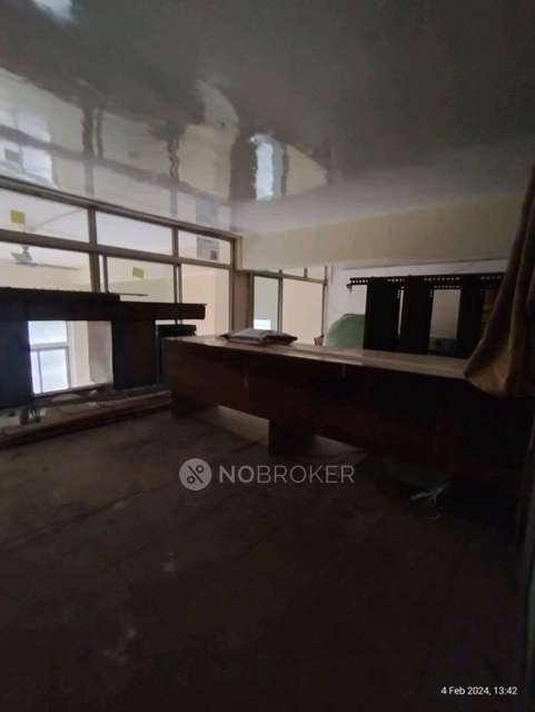 Industrial Building in Mahim West, Mumbai for sale 