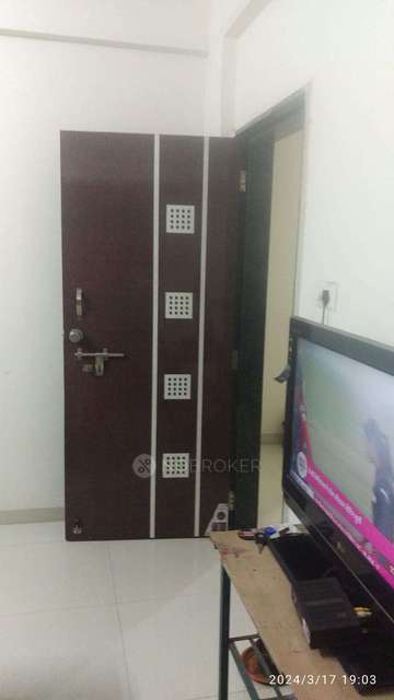 1 BHK Flat In Vishwajeet Plaza for Rent  In Hadapsar