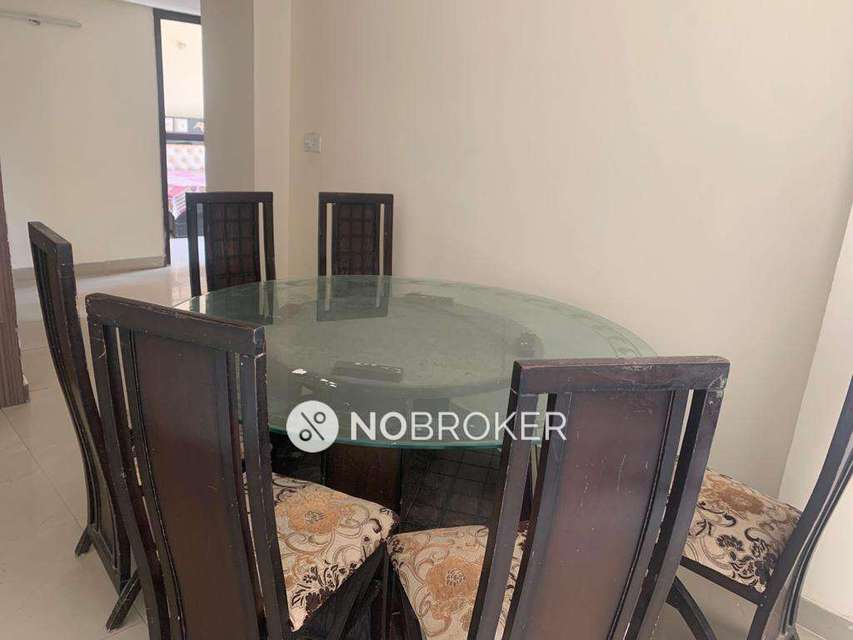 4+ BHK Flat For Sale  In  Krishna Nagar