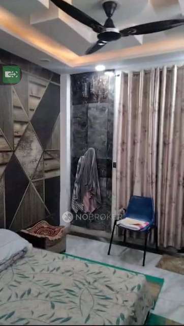 3 BHK Flat In Standalone Building  For Sale  In Uttam Nagar