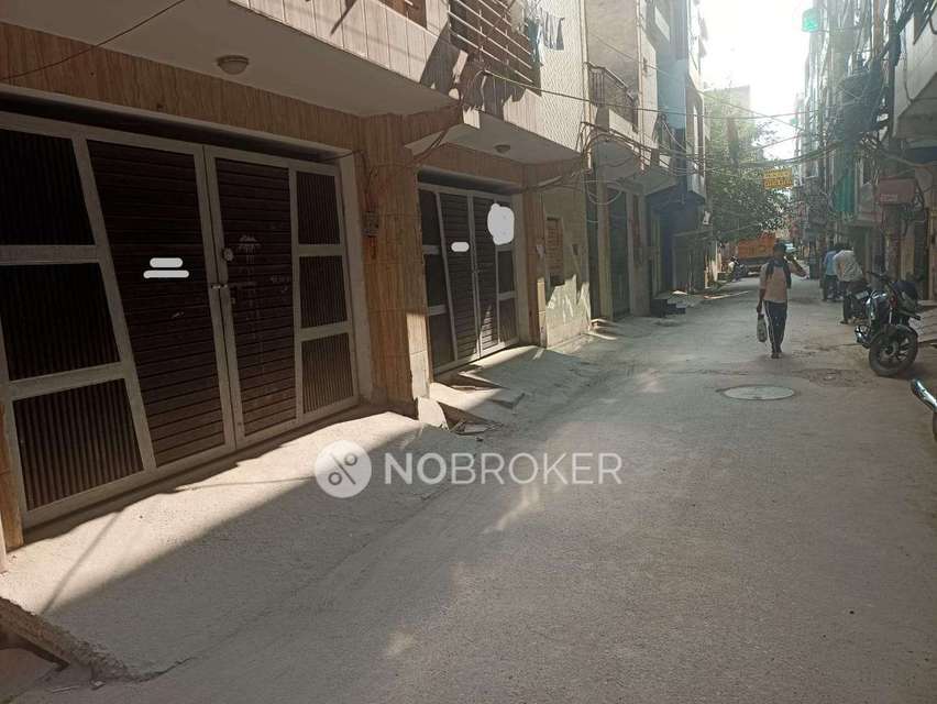 3 BHK Flat In Rituraj Building for Rent  In Ritu Raj Building Material Suppliers & Properties