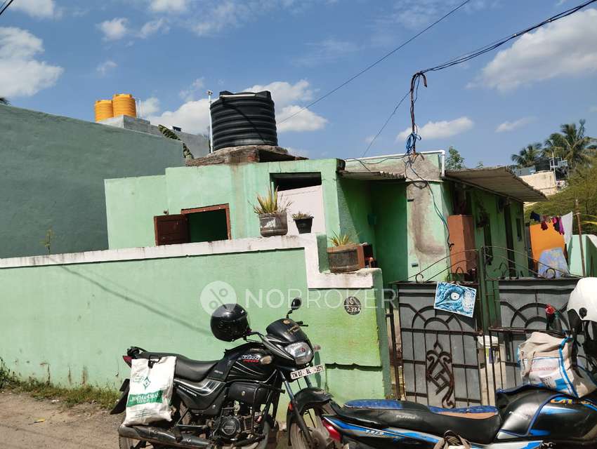 2 BHK House For Sale  In Perumbakkam