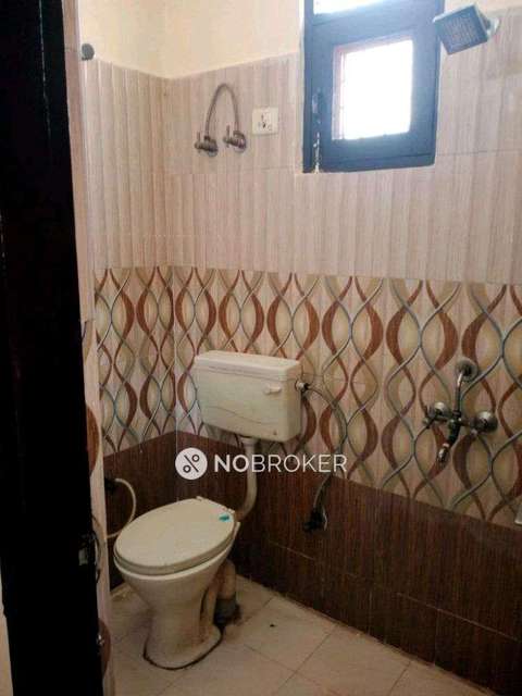 2 BHK Flat In Regal Heights For Sale  In Sector 73