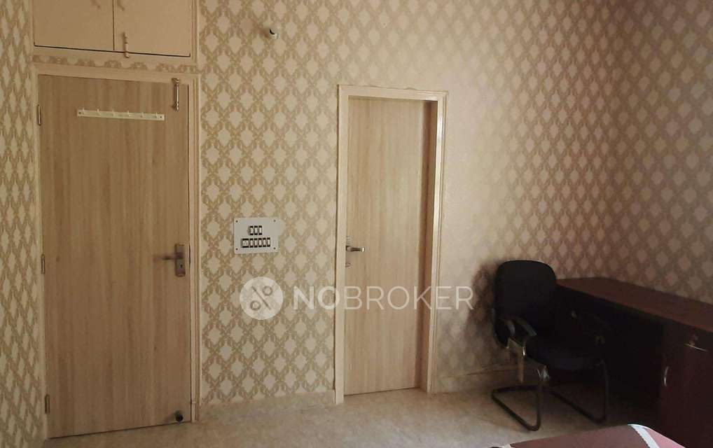 2 BHK Flat In Builder Floor For Sale  In Palam Vihar