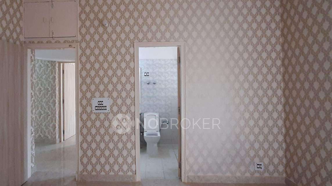 2 BHK Flat In Builder Floor For Sale  In Palam Vihar