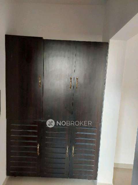 2 BHK Flat In Aura Solis Coop. Hsg Society For Sale  In  Wanowrie