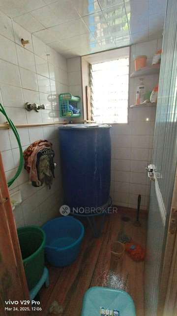 1 BHK Flat In Sai Manzil Co-op Society For Sale  In Malad East