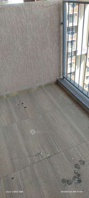 2 BHK Flat In Godrej Boulevard For Sale  In Manjari Khurd