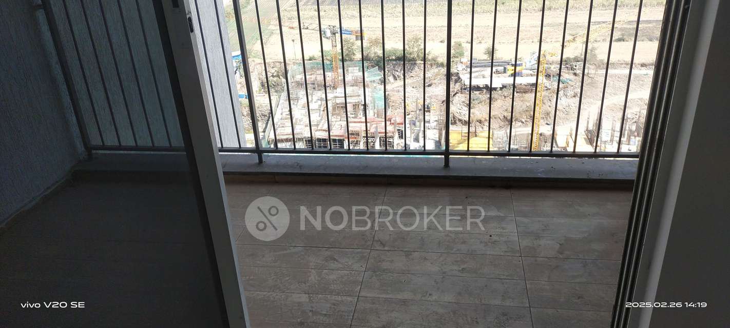2 BHK Flat In Godrej Boulevard For Sale  In Manjari Khurd
