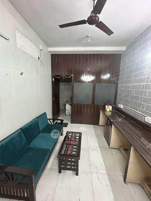 Commercial Property in Trip Aparts Private Limited, Delhi for Rent 