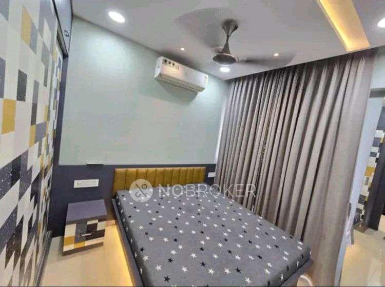 Property for rent in Vasant Apartments for Rs 9000 available Immediately