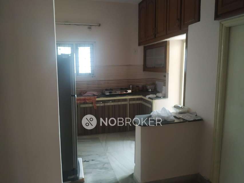 2 BHK Flat In Vaishno Grand Apartment For Sale  In Manikonda Jagir
