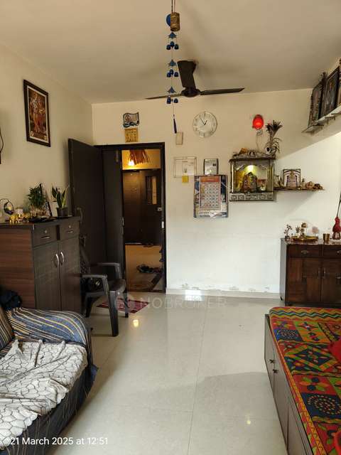 1 BHK Flat In Prabhat Co-operative Housing Society For Sale  In Goregaon West