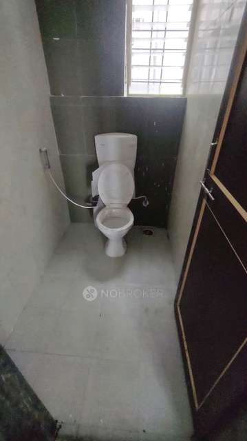 2 BHK Flat In Blossom Tower for Rent  In Chakan