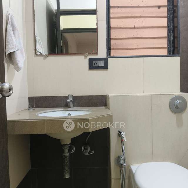 3 BHK Flat In Vireshwar Heights For Sale  In Vile Parle East