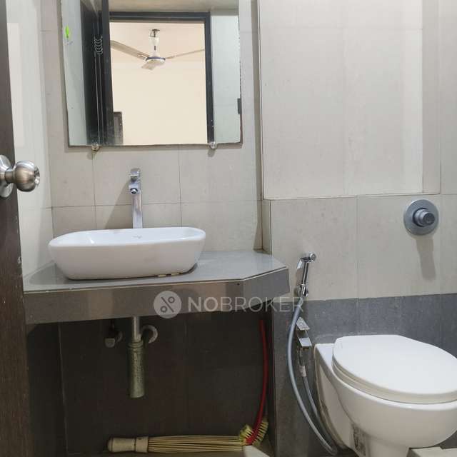 3 BHK Flat In Vireshwar Heights For Sale  In Vile Parle East