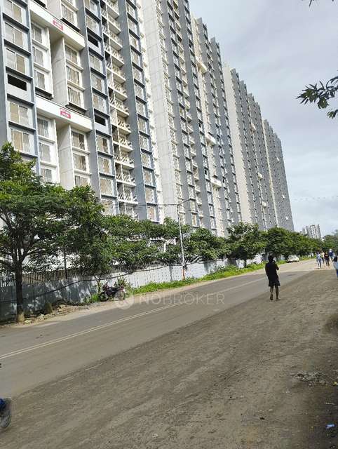 2 BHK Flat In Godrej Park Greens For Sale  In Mamurdi