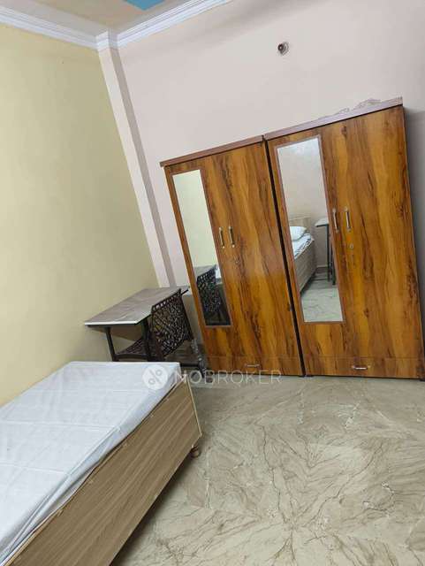 PG for Girls in Nirman Vihar