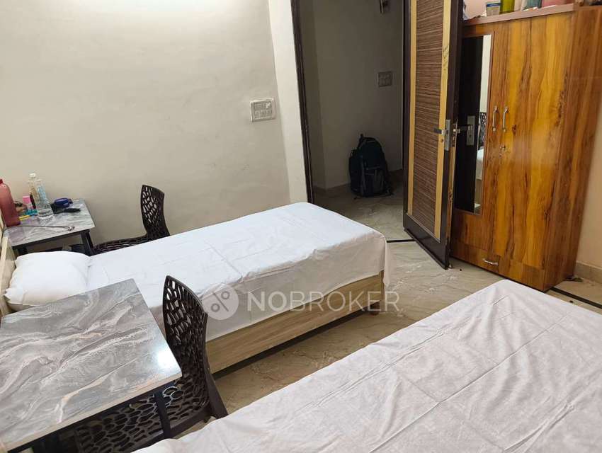 PG for Girls in Nirman Vihar