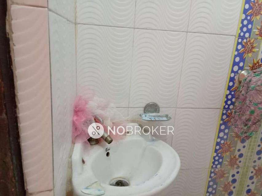 1 BHK Flat In Pooja Apartment For Sale  In Dlf Dilshad Extension