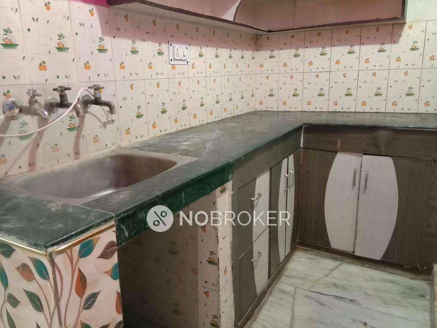 1 BHK Flat In Pooja Apartment For Sale  In Dlf Dilshad Extension