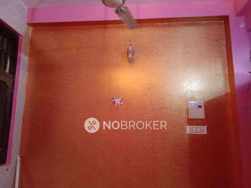 1 BHK Flat In Pooja Apartment For Sale  In Dlf Dilshad Extension