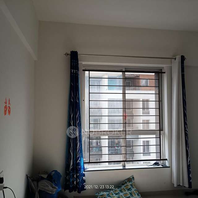2 BHK Flat In Kolte Patil Little Earth For Sale  In Kiwale