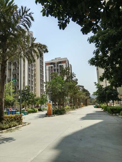 2 BHK Flat In Kolte Patil Little Earth For Sale  In Kiwale