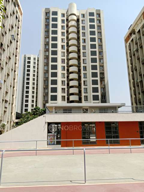 2 BHK Flat In Kolte Patil Little Earth For Sale  In Kiwale