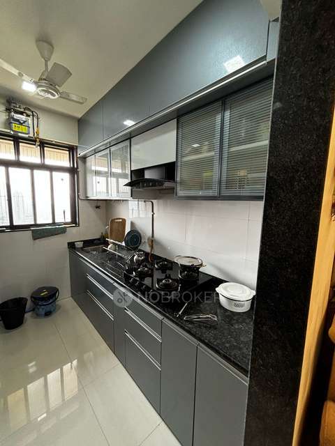 2 BHK Flat In Neelsidhi Anexo For Sale  In Ghansoli