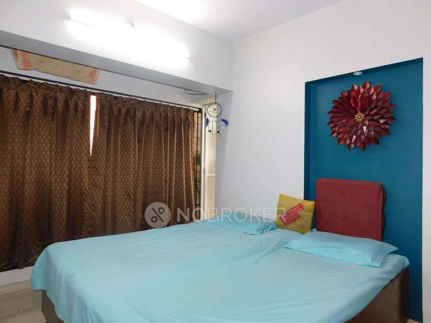 2 BHK Flat In Valeria Apartment For Sale  In  Mulund East, 