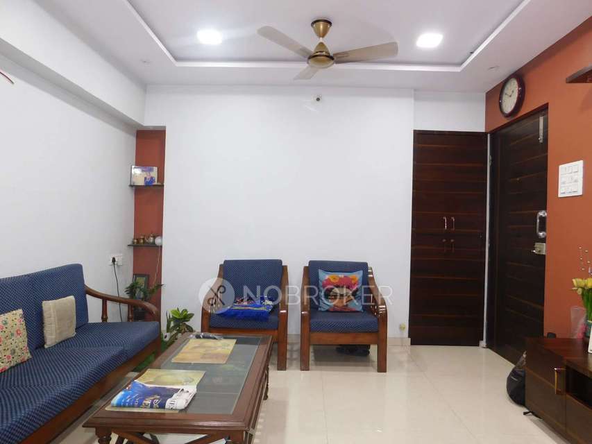 2 BHK Flat In Valeria Apartment For Sale  In  Mulund East, 