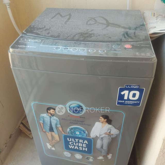 4 BHK Flat In Paramount Floraville For Sale  In Sector-137