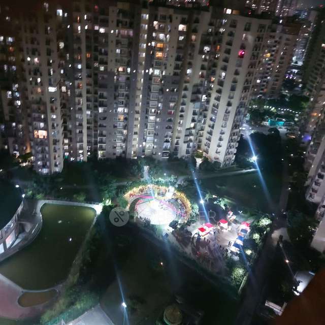 4 BHK Flat In Paramount Floraville For Sale  In Sector-137