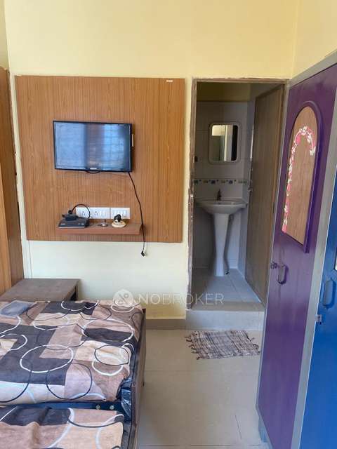 PG for Girls in Domlur