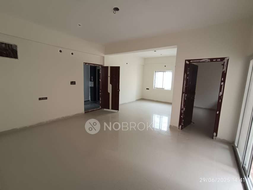 2 BHK Flat In West One For Sale  In Bandlaguda Jagir