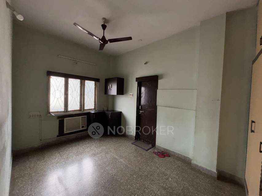 2 BHK Flat In Sai Lakshmi  For Sale  In Bowenpally