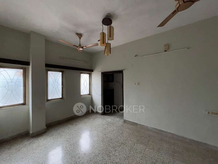 2 BHK Flat In Sai Lakshmi  For Sale  In Bowenpally
