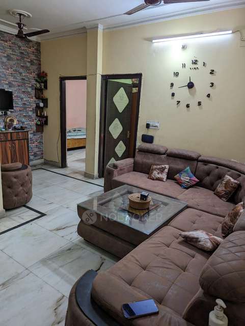 2 BHK Flat In Indraprastha Colony, Sector 32 For Sale  In Sector 32