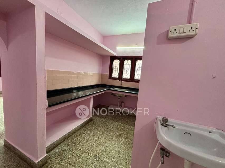 2 BHK House for Rent  In Peravallur